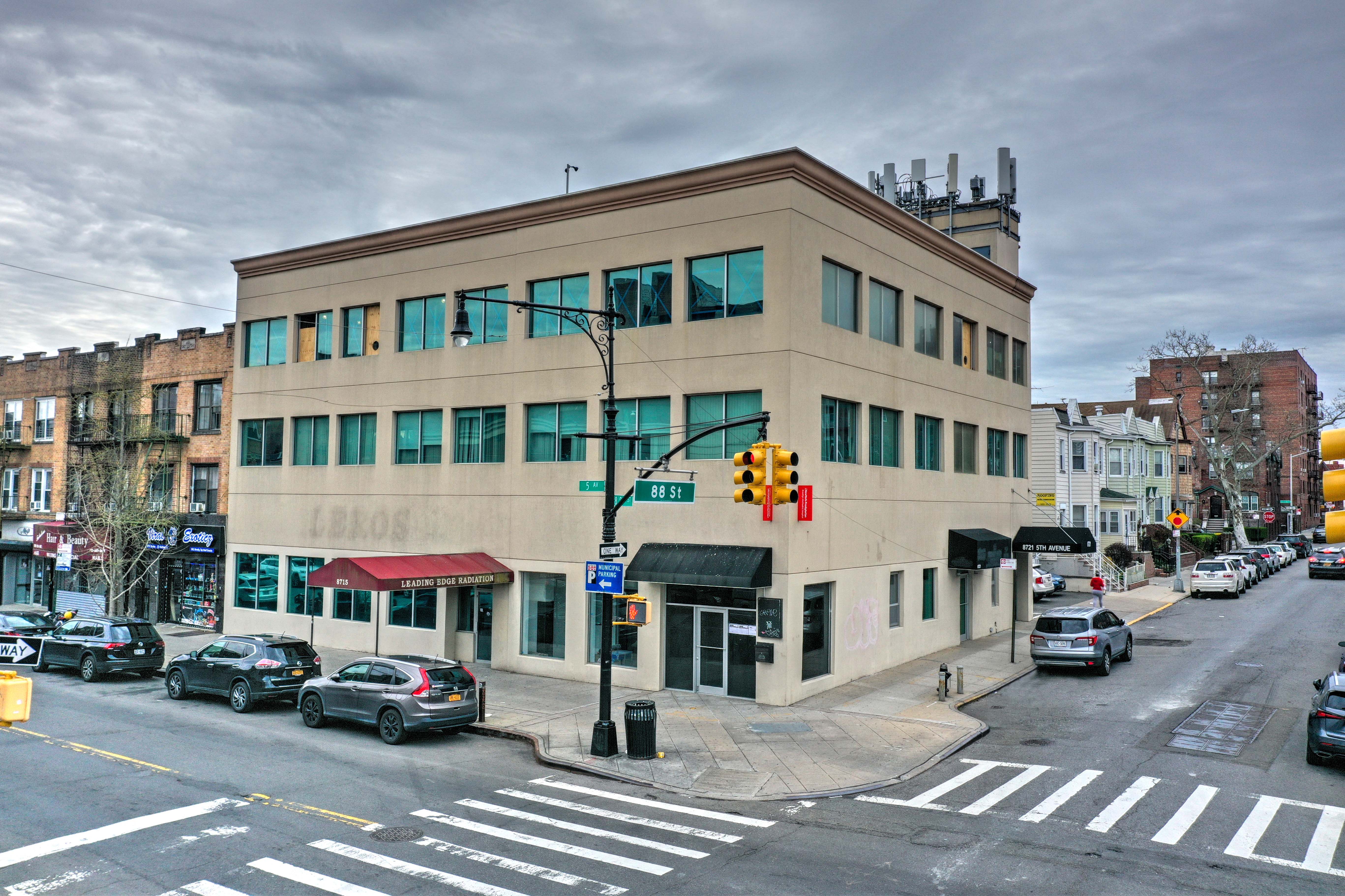 8721 5th Avenue Brooklyn, NY 11209